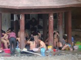 全球奇怪洗浴文化:让人目瞪口呆