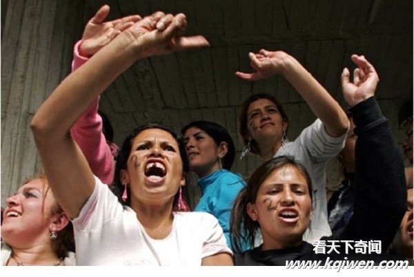 世界各国女子监狱选美实录