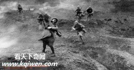 透黑镜头看到战争中近距离枪杀人类残忍瞬间(组图)