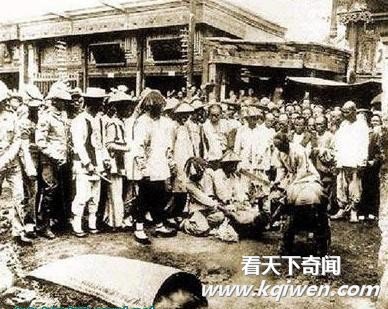 旧照盘点洋人在中国的禽兽暴行曾割数十名宫女乳房熬粥吃(组图)
