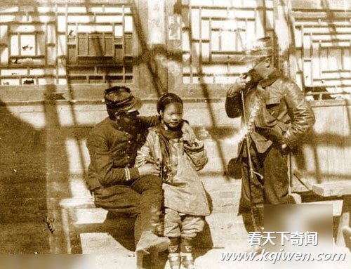 旧照盘点洋人在中国的禽兽暴行曾割数十名宫女乳房熬粥吃(组图)